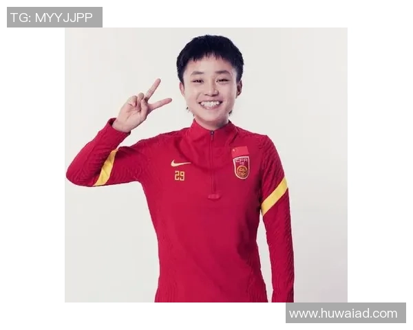 足球明星同款短发女孩的时尚魅力与个性展现之旅 足球明星同款短发女孩的时尚魅力与个性展现之旅